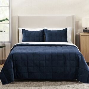 3-Piece Velvet Quilt Set